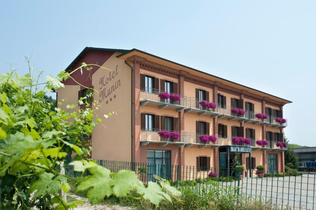 Wine Hotel Munin Канале Экстерьер фото